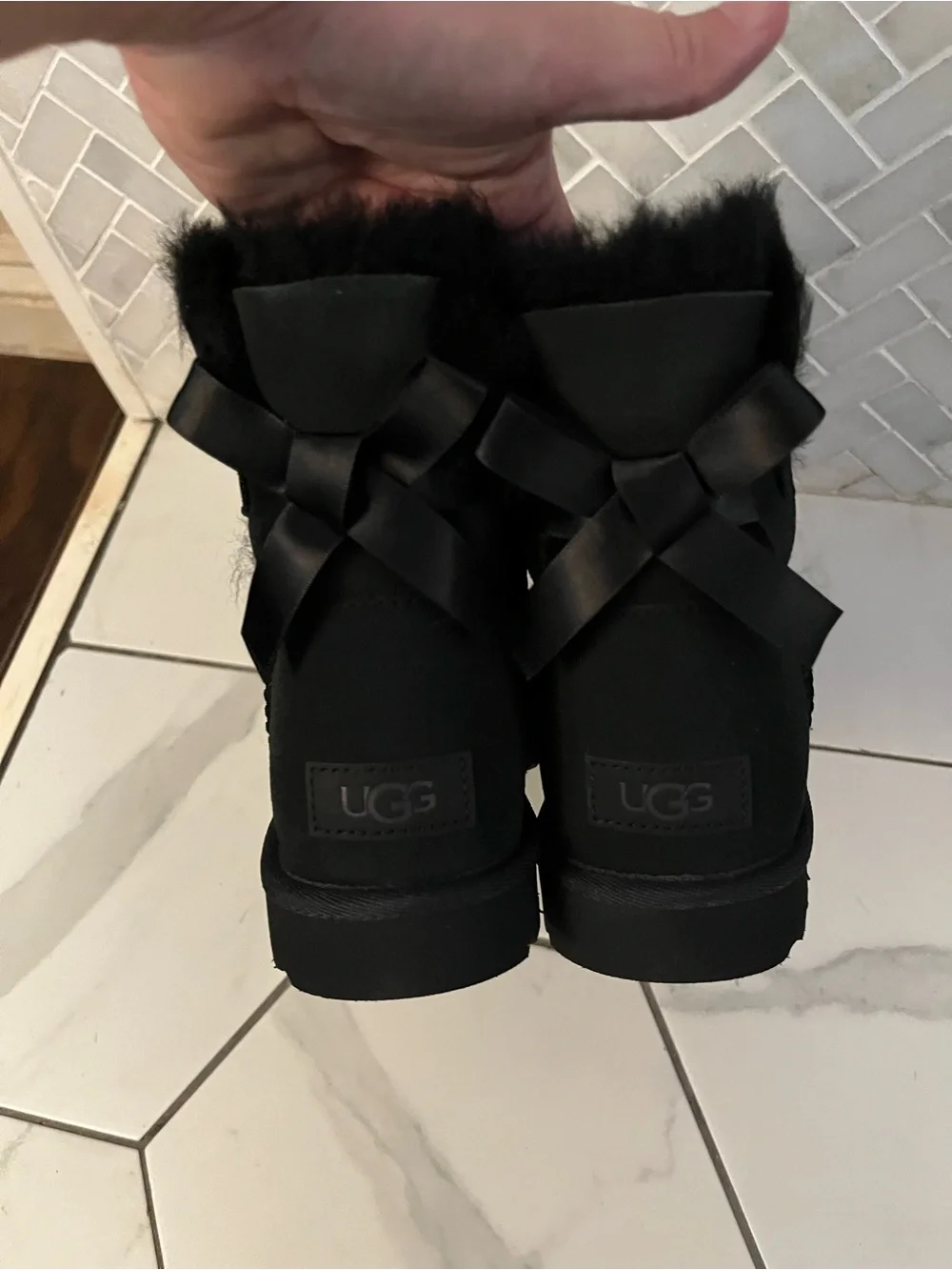 UGG Black Short Shearling Boot. Mini Bailey bow.